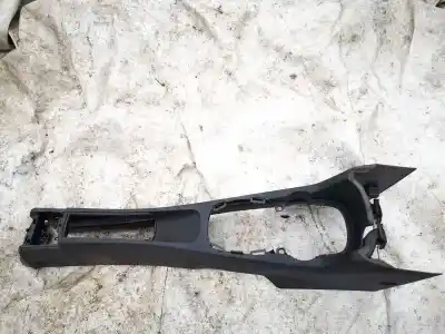 Second-hand car spare part plastics for opel corsa d 1.4 16v bivalent (gasolina / gas licuado del petróleo. gpl) oem iam references 13184076