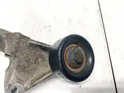 Second-hand car spare part engine support for kia sorento 2.5 crdi ex oem iam references   