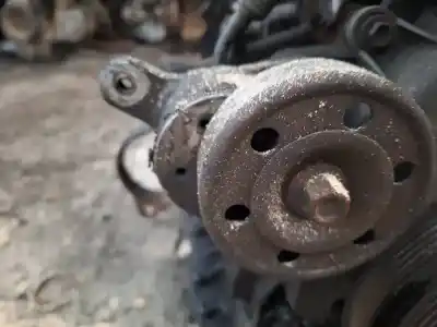 Pezzo di ricambio per auto di seconda mano tendicinghia ausiliaria per toyota corolla (e11) 2.0 d-4d linea sol riferimenti oem iam 