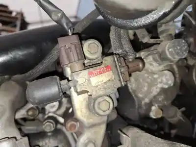 Pezzo di ricambio per auto di seconda mano valvola aria aggiuntiva per toyota corolla (e11) 2.0 d-4d linea sol riferimenti oem iam 2581927020