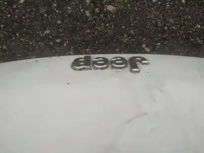 Pezzo di ricambio per auto di seconda mano emblema per jeep compass 2.2 crd cat riferimenti oem iam   