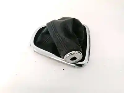 Peça sobressalente para automóvel em segunda mão forra da alavanca de velocidades por toyota corolla (e11) 2.0 d-4d linea sol referências oem iam 