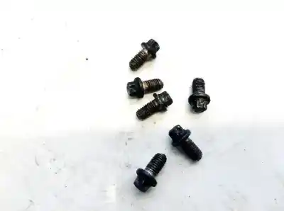 Pezzo di ricambio per auto di seconda mano pezzi vari per opel zafira b 1.9 cdti riferimenti oem iam   