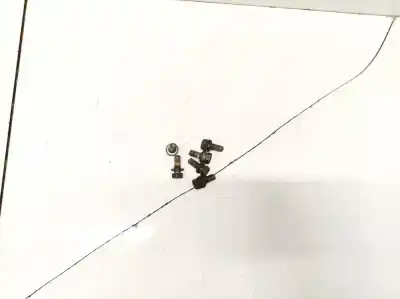 Peça sobressalente para automóvel em segunda mão peças diversas por hyundai h-1 2.5 crdi referências oem iam 