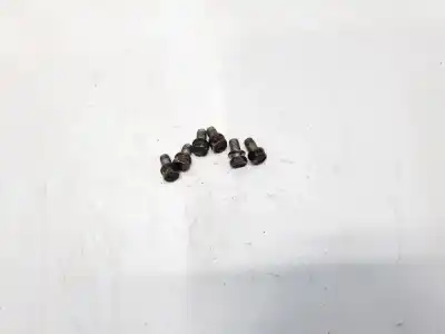 Pezzo di ricambio per auto di seconda mano pezzi vari per toyota corolla (e12) 2.0 d-4d sol berlina riferimenti oem iam   