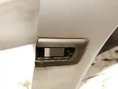 Peça sobressalente para automóvel em segunda mão moldagem por peugeot 406 (8b) 1.8 16v referências oem iam 