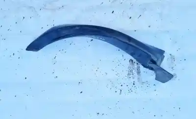 Peça sobressalente para automóvel em segunda mão moldagem por land rover evoque 2018 --> 1.5 hybrid 227kw referências oem iam k8d225370ad