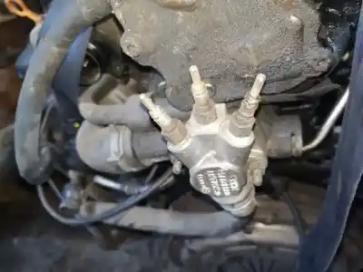 Peça sobressalente para automóvel em segunda mão termostato por volkswagen passat b5 (3b2) 1.9 tdi referências oem iam 038121145