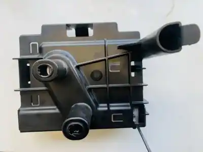 Second-hand car spare part medium for opel corsa e 1.4 oem iam references 13440278  