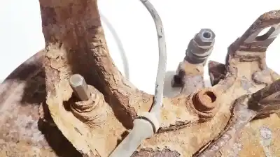 Автозапчастина б/у задній лівий гальмівний супорт для audi a4, b6 2000.11 - 2004.11 2.0 96kw 2000.11 - 2004.12 посилання на oem iam   