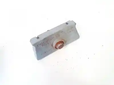 Pezzo di ricambio per auto di seconda mano Medio per OPEL MERIVA B 1.7 16V CDTI Riferimenti OEM IAM 09115187  0086022