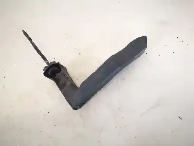 Pezzo di ricambio per auto di seconda mano plastica per opel zafira b 1.9 cdti riferimenti oem iam   