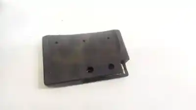 Pezzo di ricambio per auto di seconda mano plastica per opel vectra c caravan 1.9 cdti riferimenti oem iam   