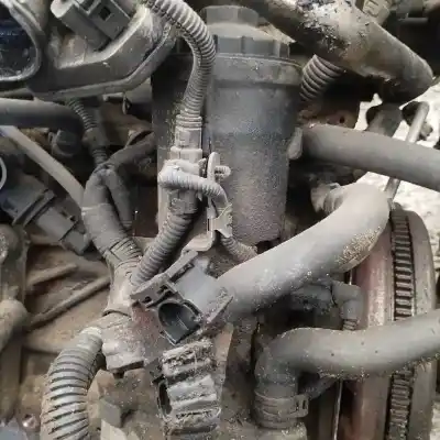 Second-hand car spare part oil filter support for volkswagen passat b6 (3c2) 2.0 tdi 16v oem iam references 