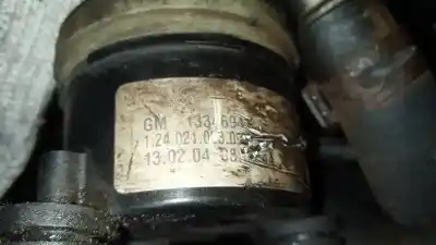 Автозапчастина б/у водяна бомба для opel astra j lim. 1.7 16v cdti посилання на oem iam 133469  