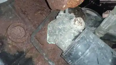 Peça sobressalente para automóvel em segunda mão suporte do filtro de óleo por audi 100 avant (c4) 2.5 tdi referências oem iam 046115417b