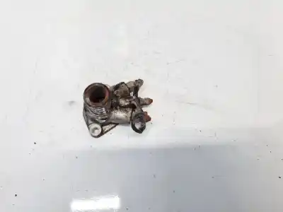 Second-hand car spare part thermostat for volkswagen passat variant (3b5) 1.9 tdi oem iam references 028121145b