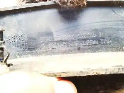 Peça sobressalente para automóvel em segunda mão aba do guarda-lamas dianteiro direito por bmw x1 (e84) xdrive 18 d referências oem iam 51772990166  14204611