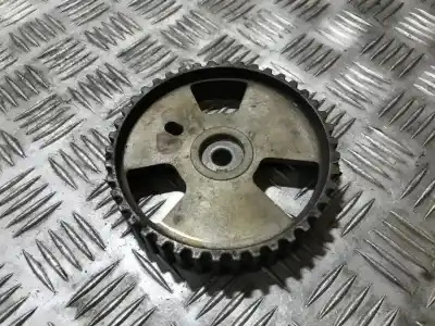Pezzo di ricambio per auto di seconda mano puleggia della pompa iniettori per ford focus c-max (cap) 2.0 tdci cat riferimenti oem iam   