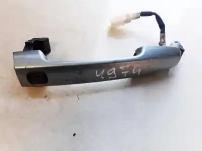 Pièce détachée automobile d'occasion poignée de porte avant gauche pour toyota rav 4 (a3) 2.2 d-cat références oem iam 