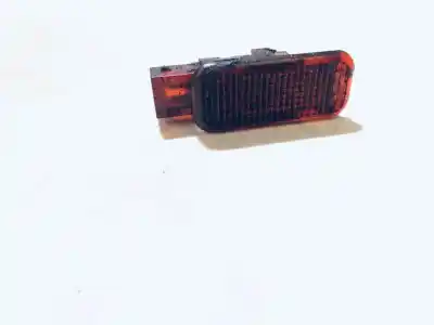 Piesă de schimb auto la mâna a doua Lumina Interioara pentru AUDI A4 AVANT (B5) 2.4 Referințe OEM IAM 8D0947411  