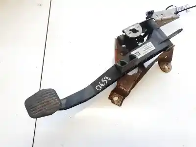 Pezzo di ricambio per auto di seconda mano Pedale Della Frizione per FORD FOCUS C-MAX (CAP) 1.6 TDCi CAT Riferimenti OEM IAM 4M517B633EL  4M51-7B633-EL