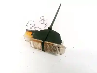 Автозапчастина б/у внутрішне світло для skoda superb (3u4) 2.5 v6 tdi cat (aym) посилання на oem iam 3b0947415b  