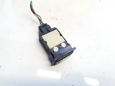 Pezzo di ricambio per auto di seconda mano interruttore per toyota avensis wagon (t25) 2.0 d-4d executive riferimenti oem iam 156762