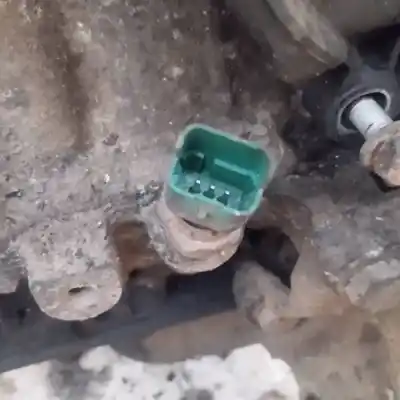 Peça sobressalente para automóvel em segunda mão sensor por peugeot partner (s2) 1.6 16v hdi referências oem iam   