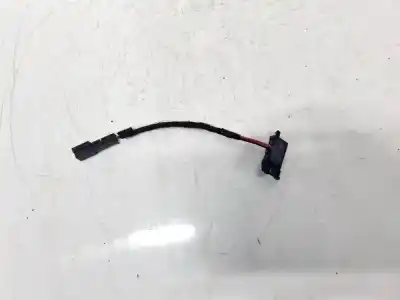 Peça sobressalente para automóvel em segunda mão luz interior por land rover evoque 2018 --> 1.5 hybrid 227kw referências oem iam lbmy19