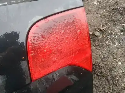 Автозапчасти б/у внутренний правый задний фонарь за audi a4 avant (8e) 2.7 tdi (dpf) ссылки oem iam 