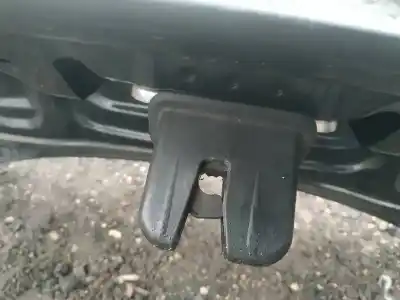 Автозапчастина б/у замок багажника / ворот для audi a4 avant (8e) 2.7 tdi (dpf) посилання на oem iam   