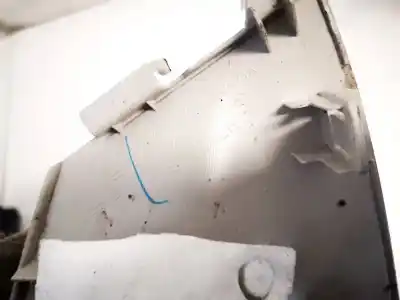 Pezzo di ricambio per auto di seconda mano plastica per nissan note (e11e) 1.5 dci turbodiesel cat riferimenti oem iam 681353vw0a  