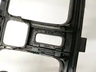 Автозапчастина б/у пластика для mitsubishi space star (dg0) 1.9 di-d cat посилання на oem iam mr915048  