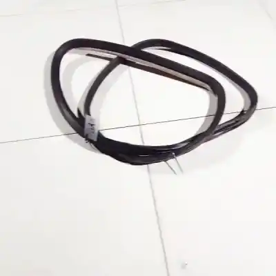 Second-hand car spare part rubber door seal for audi a4 avant (b5) 1.8 oem iam references 