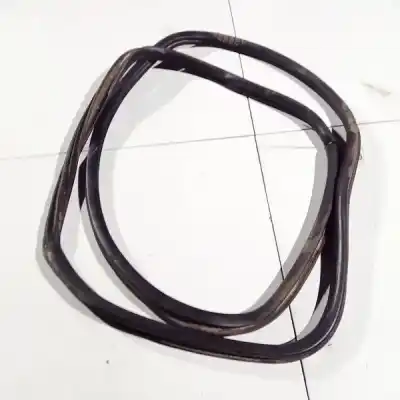 Second-hand car spare part rubber door seal for audi a4 avant (b5) 1.8 oem iam references 