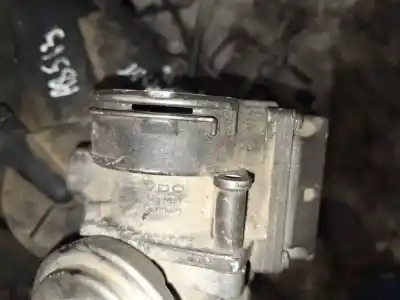 Автозапчасти б/у бабочка коробка за volkswagen passat variant (3c5) 1.9 tdi ссылки oem iam 03g128063c