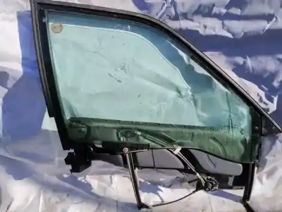Peça sobressalente para automóvel em segunda mão elevador de vidros dianteiro direito por audi 80 (811/813) 1.8 referências oem iam 