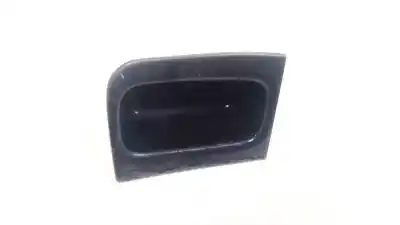 Peça sobressalente para automóvel em segunda mão plásticos por peugeot 406 (8b) 2.0 hdi 110 referências oem iam 9619007477