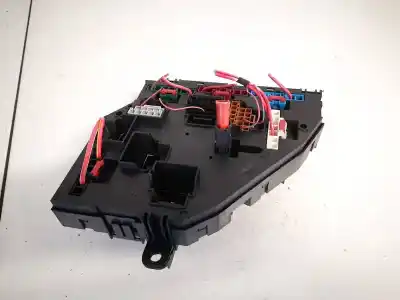 Second-hand car spare part fuse box unit for bmw 5-series, f07/f10 /f11 2010.03 - 2016.12 2.0 d 135kw 2010.03 --> oem iam references 926492301  9264923-01 Second-hand car spare part fuse box unit for bmw 5-series, f07/f10 /f11 2010.03 - 2016.12 2.0 d 135kw 2010.03 --> oem iam references 926492301  9264923-01