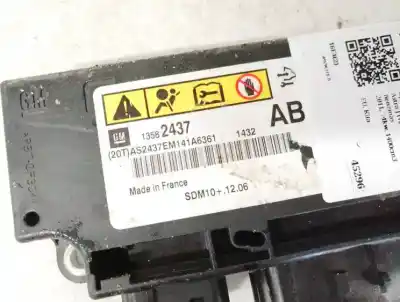 Автозапчастина б/у блок управління подушками безпеки для opel astra j lim. 1.3 16v cdti посилання на oem iam 13582437  as2437em141a6361