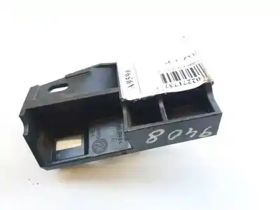 Peça sobressalente para automóvel em segunda mão plásticos por seat ibiza (6j5) 1.2 12v referências oem iam 1j1823633