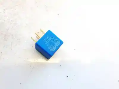 Pezzo di ricambio per auto di seconda mano relè per kia ceed (ed) 1.6 crdi 115 riferimenti oem iam 952102e000