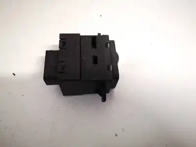 Second-hand car spare part switch for subaru legacy berl. b13 (bl) 3.0 r se oem iam references   