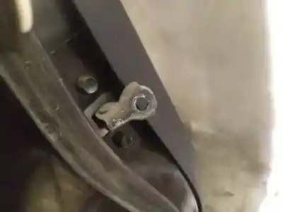 Second-hand car spare part hinge for mazda 2 lim. (de) 1.4 diesel cat oem iam references   