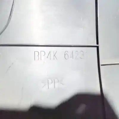 Pezzo di ricambio per auto di seconda mano plastica per mazda 3 (bk) 1.6 (bk14) riferimenti oem iam bp4k64231  