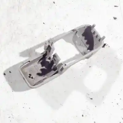 Pezzo di ricambio per auto di seconda mano plastica per mazda 3 (bk) 1.6 (bk14) riferimenti oem iam 630911  