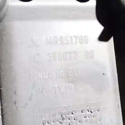 Pezzo di ricambio per auto di seconda mano plastiche per mitsubishi colt vi (z3_a, z2_a) 1.3 (z21a) riferimenti oem iam mr951766  jc36067700
