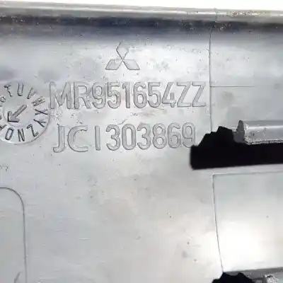 Автозапчастина б/у пластика для mitsubishi colt vi (z3_a, z2_a) 1.3 (z21a) посилання на oem iam mr951654zz  jci1303869