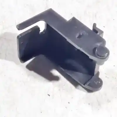 Pezzo di ricambio per auto di seconda mano plastica per mazda 3 (bk) 1.6 (bk14) riferimenti oem iam   